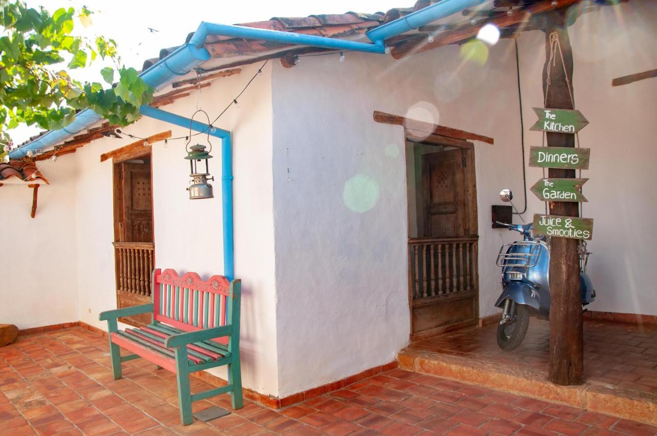 La Juanita Hostel בריצ'ארה מראה חיצוני תמונה