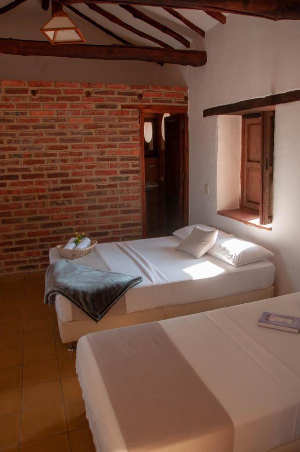 La Juanita Hostel בריצ'ארה מראה חיצוני תמונה